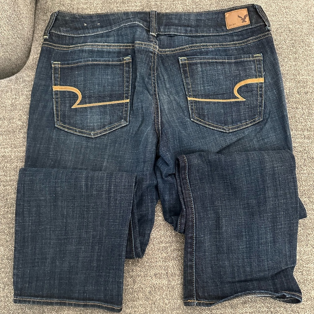 Women’s American Eagle jeans - Picture 4 of 5
